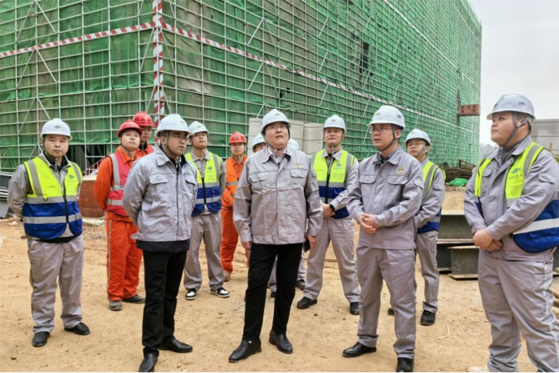 趙亮到市政公司岳陽(yáng)縣片區(qū)項(xiàng)目開展安全生產(chǎn)督導(dǎo)檢查