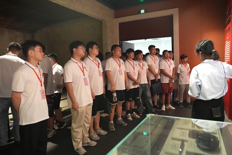 2024年7月25日，公司組織新入職員工到楊開慧紀念館接受愛國主義教育
